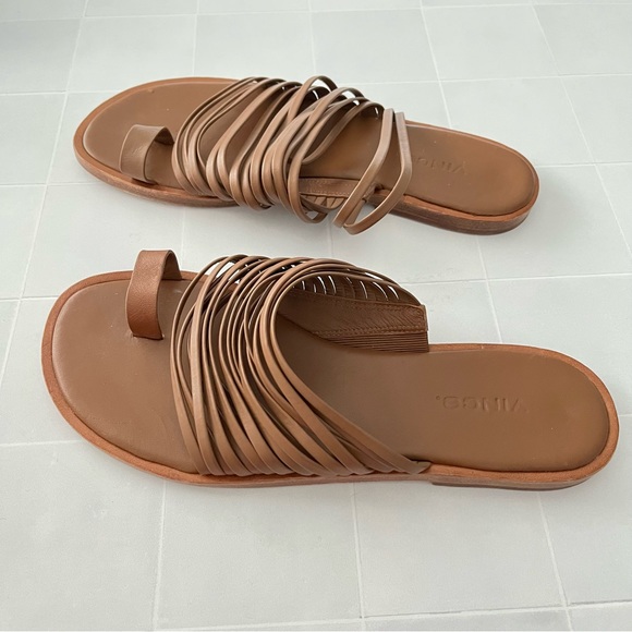 Vince Penrose Toe loop sandals. Size 7 EUR 37 tan flat strappy - Picture 4 of 6